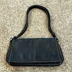 Coach-Vintage purse-NO-D043-9848